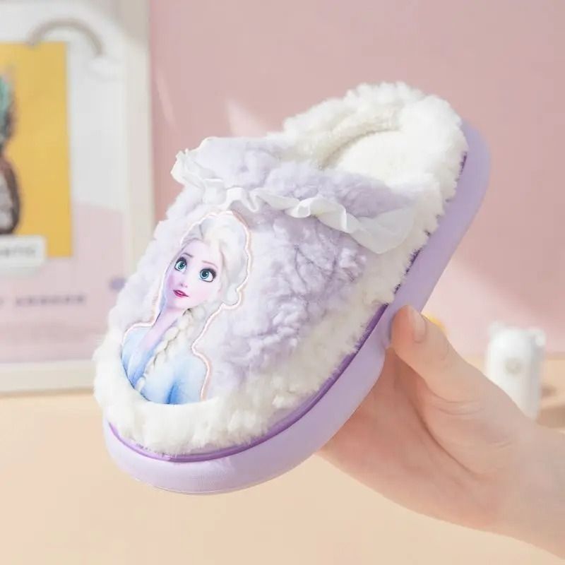 Ciepłe kapcie domowe Frozen Elsa