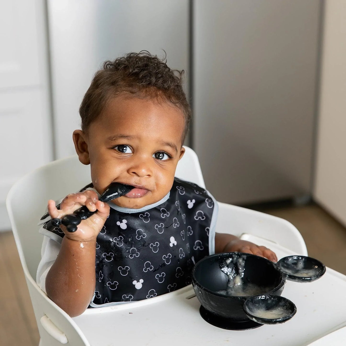 Siliconen eerste voedingsset: Mickey Mouse Classic Black