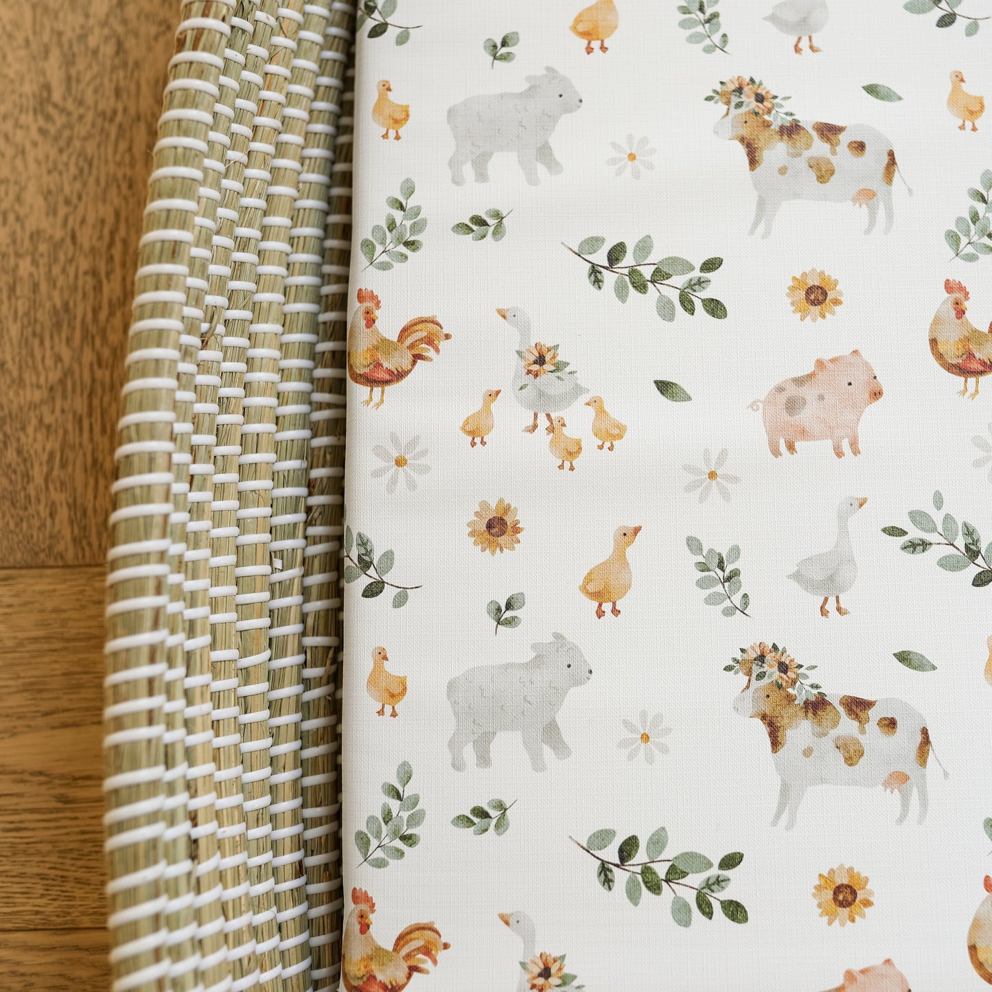 Basket Changing Mat - Farmyard Animals
