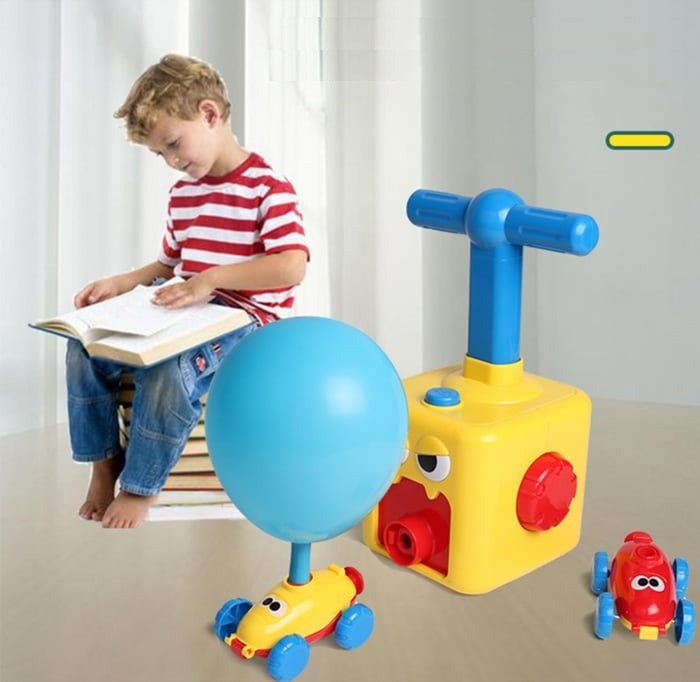 SpeedyPop -Luftwaffe Ballon-Rennwagen Spielzeug