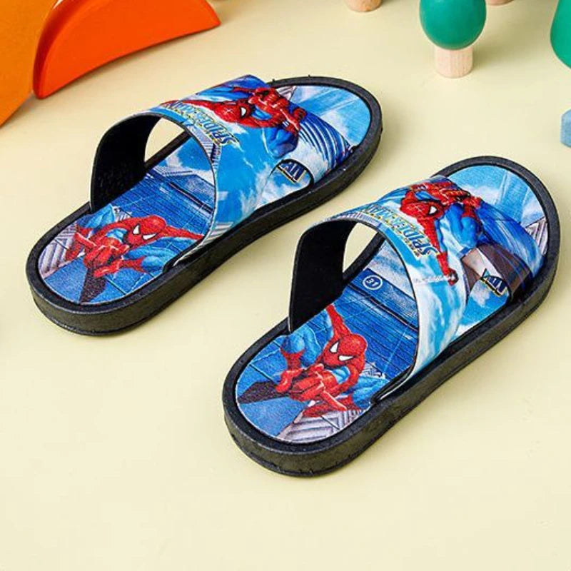 Letnie kapcie antypoślizgowe z miękką podeszwą Spiderman