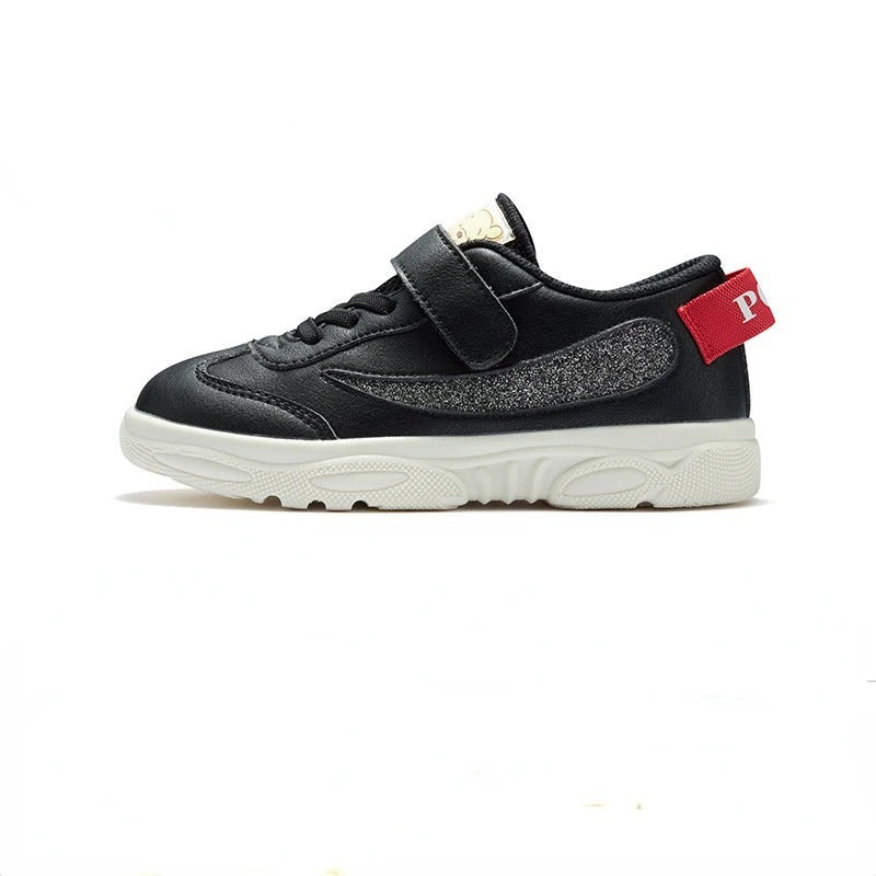 Schoenen met beermotief voor de basisschool