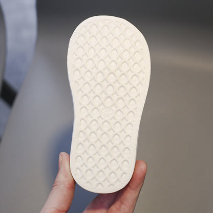 Antislip sandalen met kruisbandjes voor kinderen