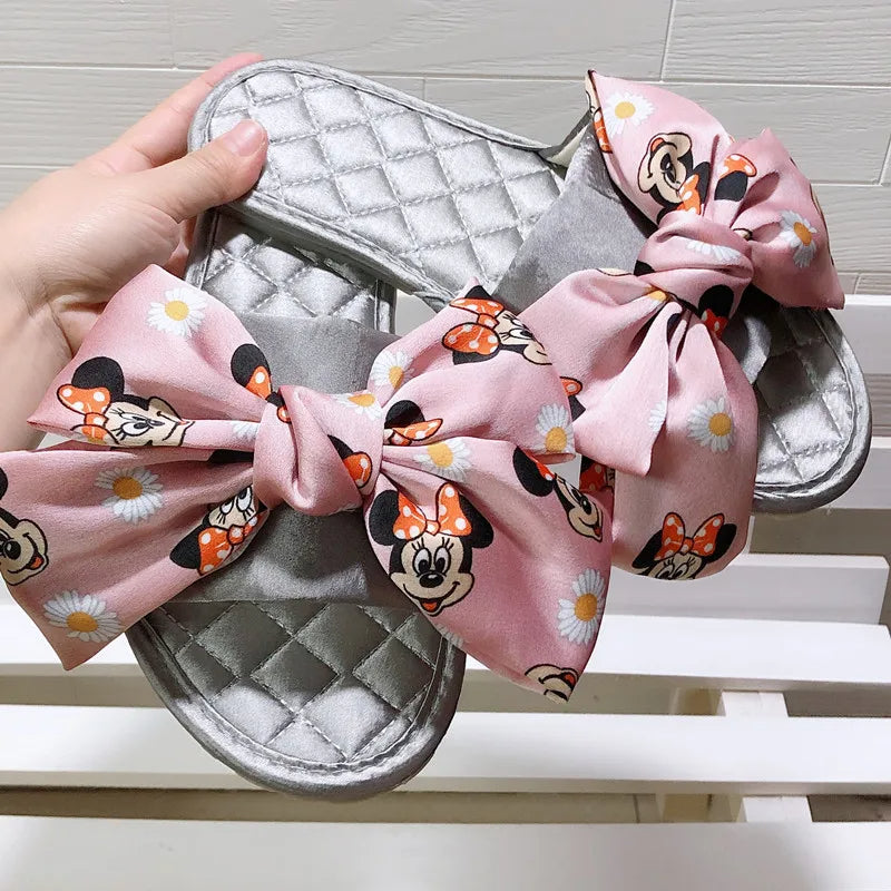 Mickey Mouse Oversized Vlinderknoop Pantoffels