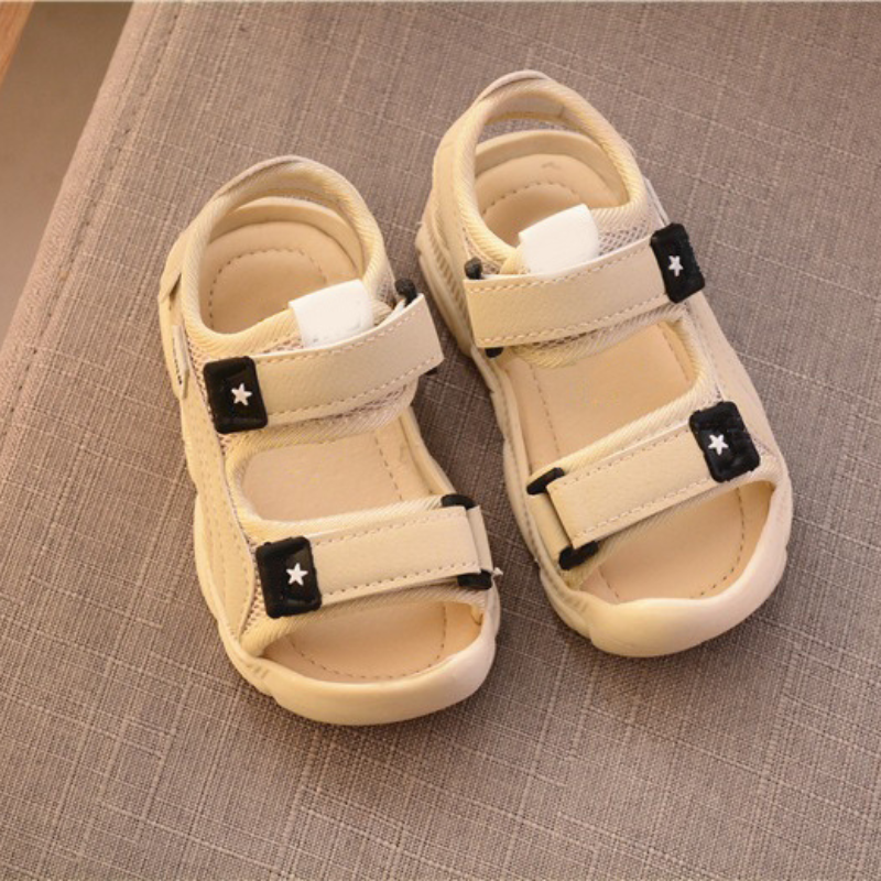 Stevige sandalen voor kinderen