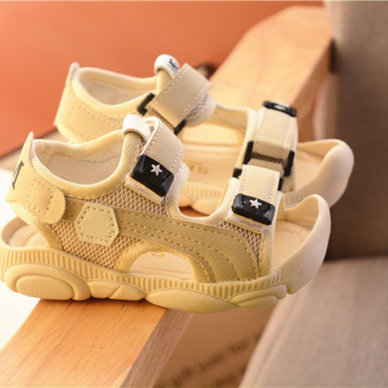 Stevige sandalen voor kinderen