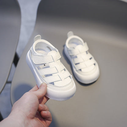 Antislip sandalen met kruisbandjes voor kinderen