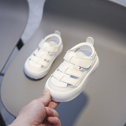 Antislip sandalen met kruisbandjes voor kinderen
