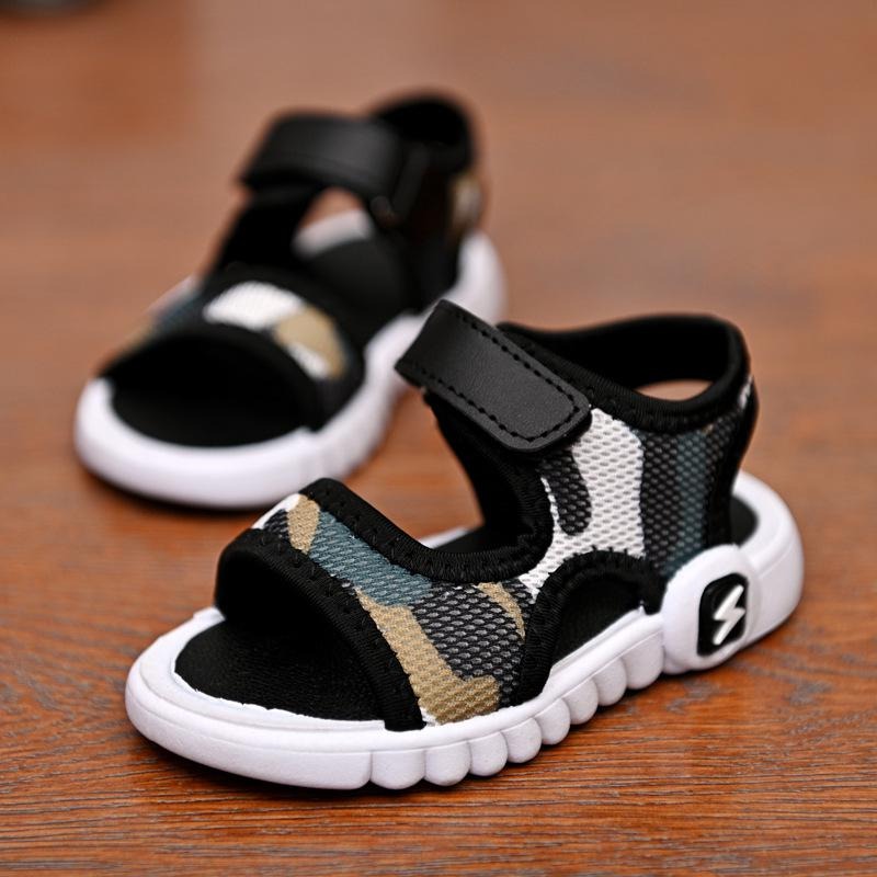 Bedrukte platte sandalen voor peuters