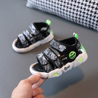 Antislip sandalen met drievoudige klittenband voor kinderen