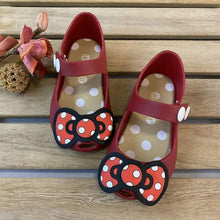 Casual sandalen met stippen en strik