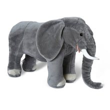 Olifant gigantische knuffeldier