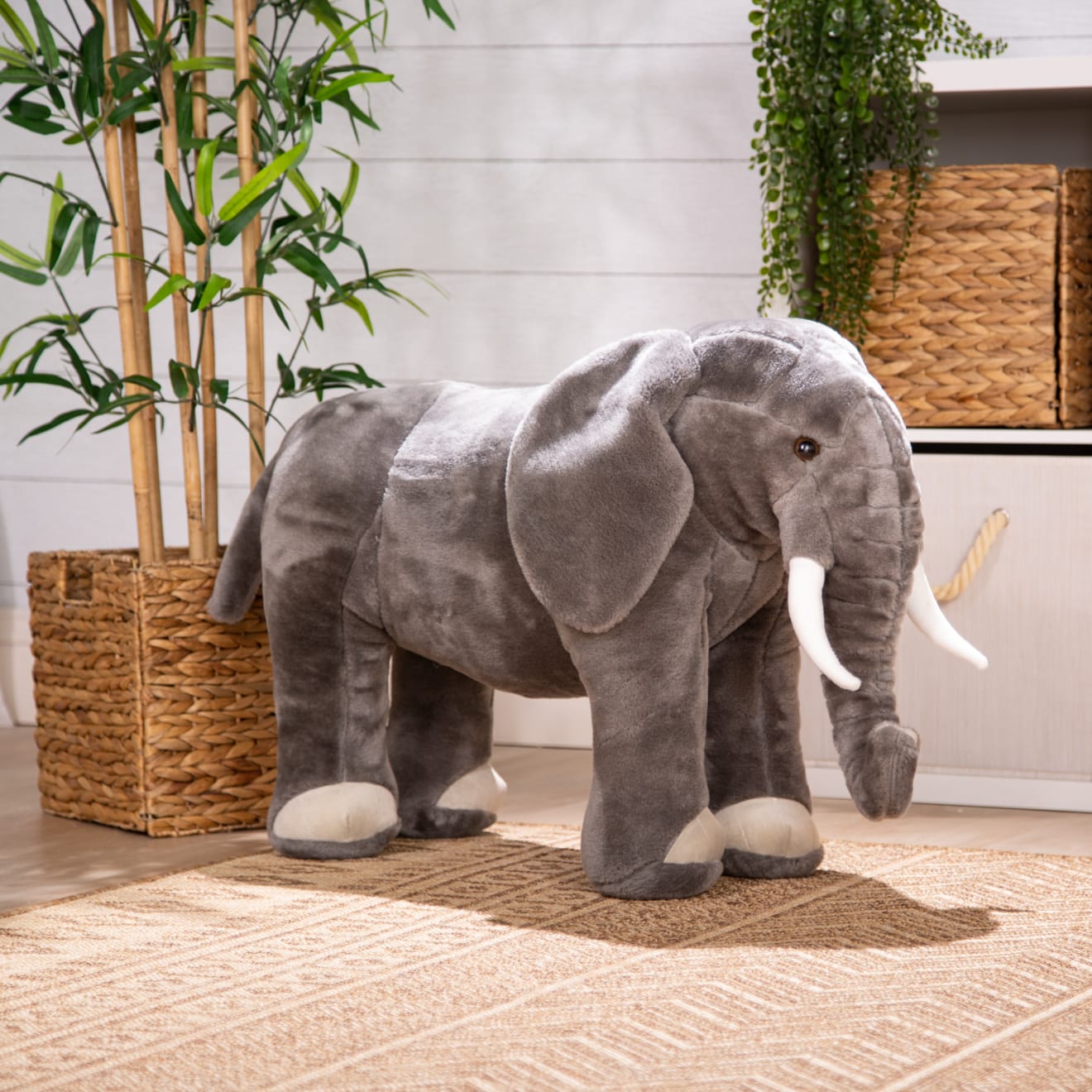 Olifant gigantische knuffeldier