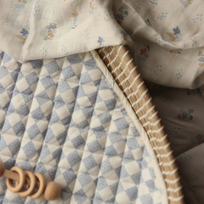 Changing Basket Liner - Coastline