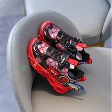 LED-licht Spiderman-print sneakers