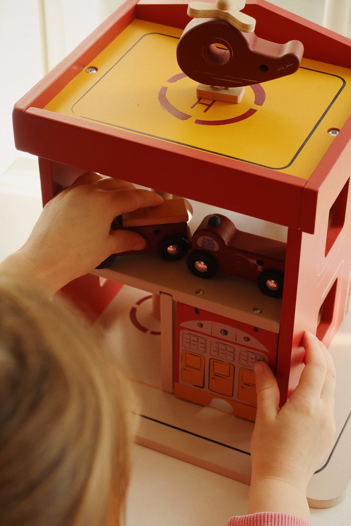 HOUTEN BRANDWEERKAZERNE FSC - multi