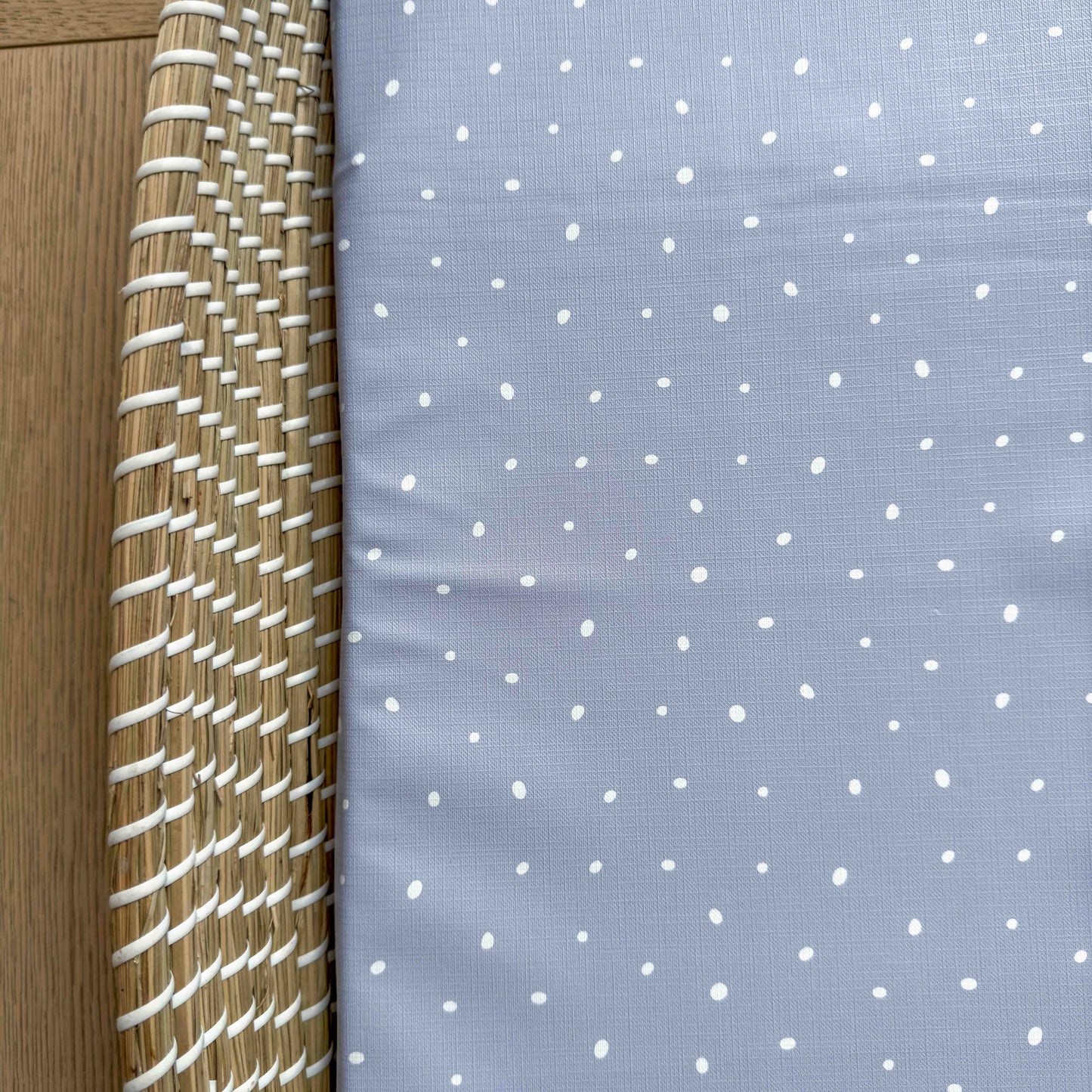 Basket Changing Mat - Cornflower Blue Spotty
