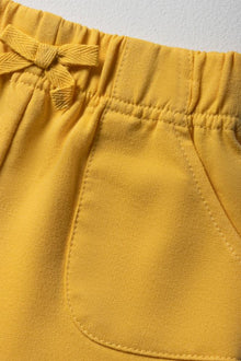 Shorts Geel