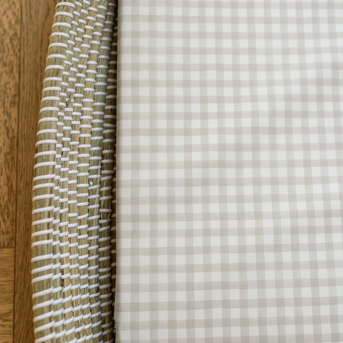 Basket Changing Mat - Beige Gingham