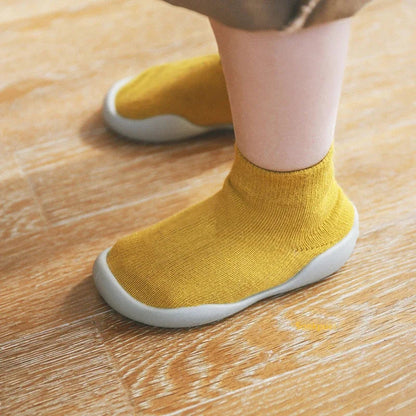 Zachte antislipschoentjes voor peuters