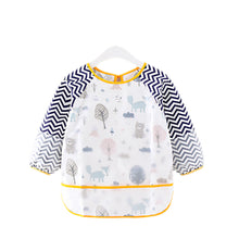 Baby schort met lange mouwen en slabbertje met bosvriendjes