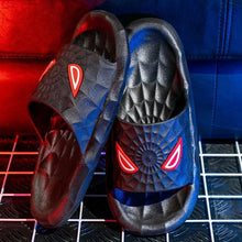 Stylowe, modne kapcie outdoorowe z motywem Spidermana
