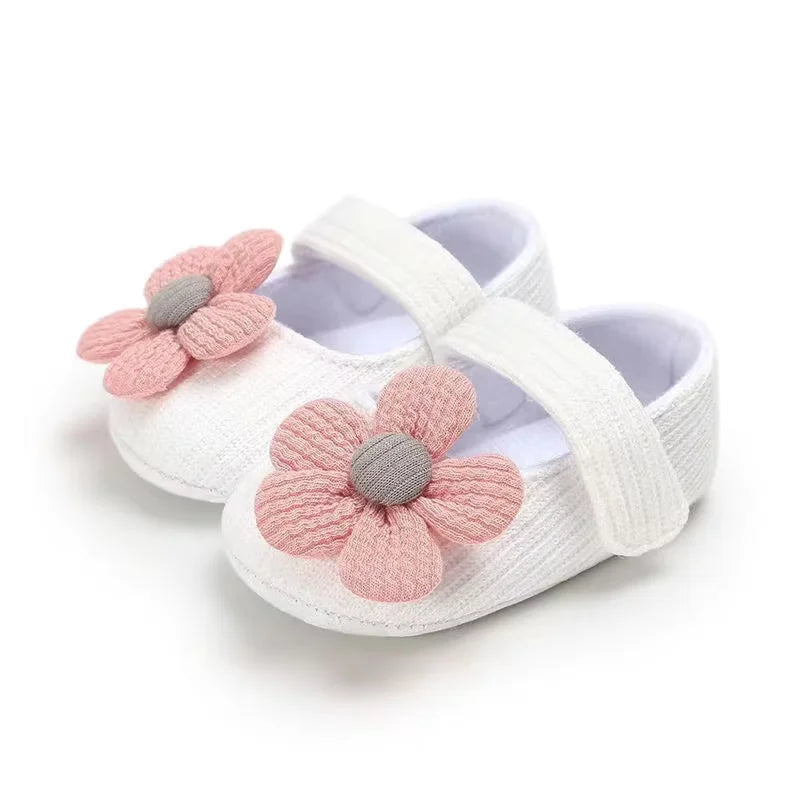GlowSteps – Baby Mädchen Leuchtende Slip-On Socken Schuhe 0–12 Monate | Weicher Indoor-Komfort