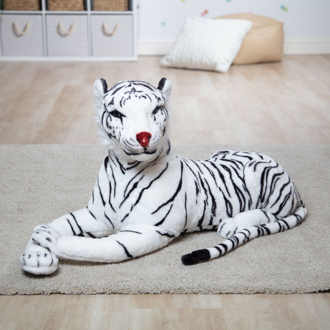 Witte tijger, gigantische knuffel
