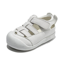 Zachte leren zomerkindersandalen
