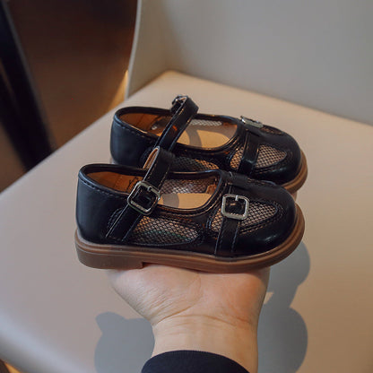 Antislip sandalen voor op het strand