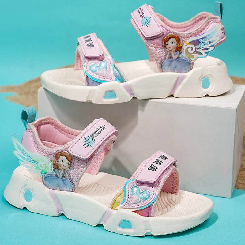 Prinses Sofia geïnspireerde avonturensandalen