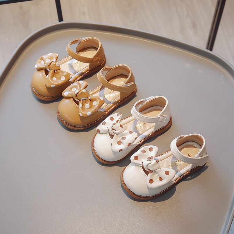 Retro-stijl vlinderdas sandalen met zachte zool