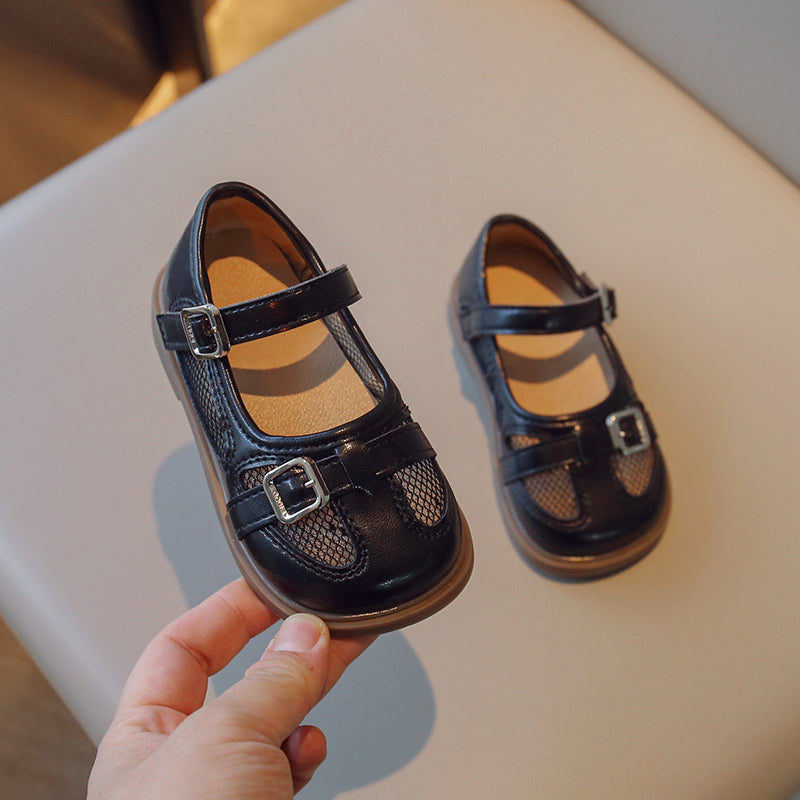 Antislip sandalen voor op het strand