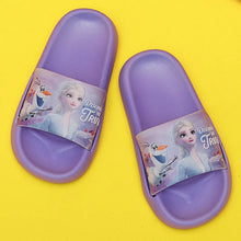 Płaskie, antypoślizgowe kapcie Frozen Elsa