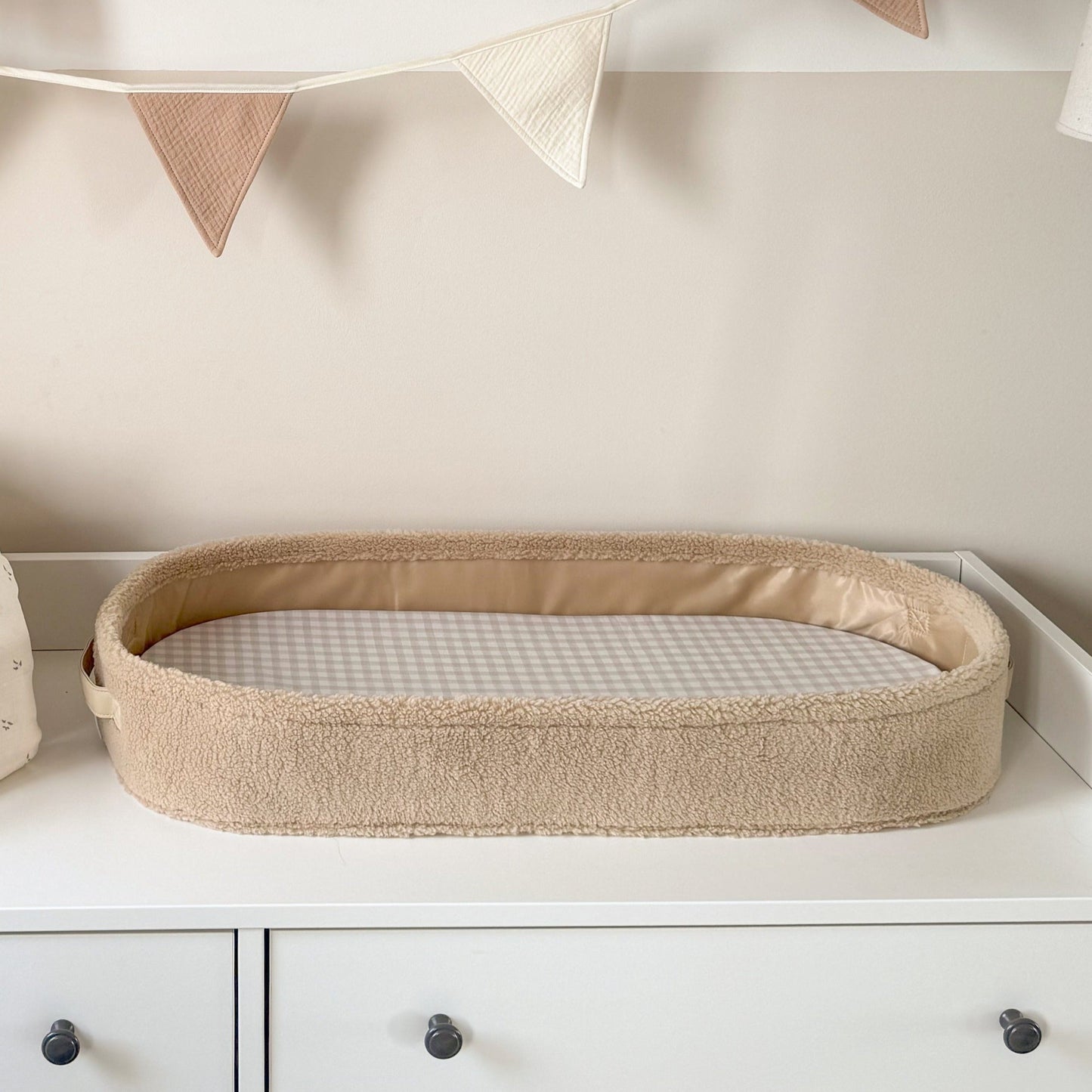 Teddy Changing Basket - Biscuit