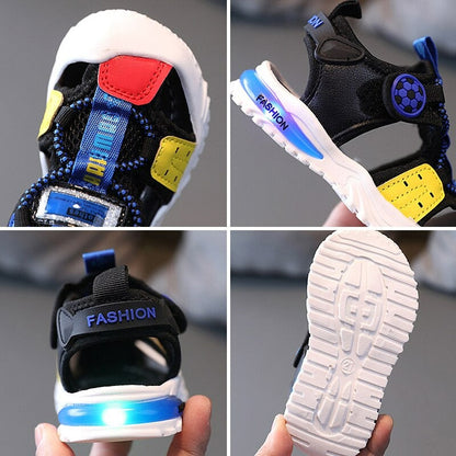 Baby lichtgevende zomersandalen met lichtjes