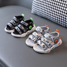 Antislip sandalen met drievoudige klittenband voor kinderen