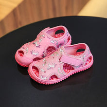 Kindersandalen met eenhoornpatroon